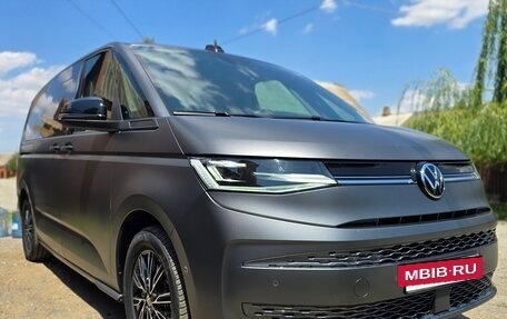 Volkswagen Multivan, 2022 год, 7 100 000 рублей, 10 фотография