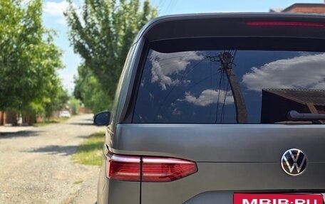Volkswagen Multivan, 2022 год, 7 100 000 рублей, 3 фотография