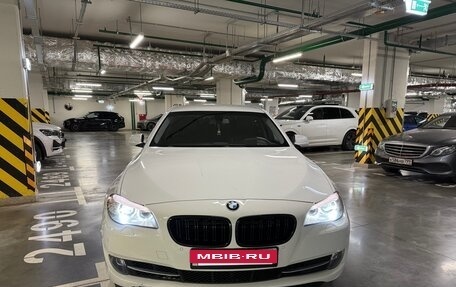 BMW 5 серия, 2013 год, 1 900 000 рублей, 3 фотография