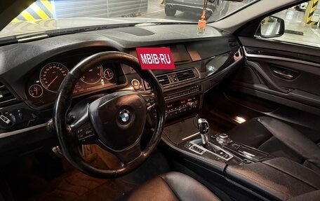 BMW 5 серия, 2013 год, 1 900 000 рублей, 13 фотография