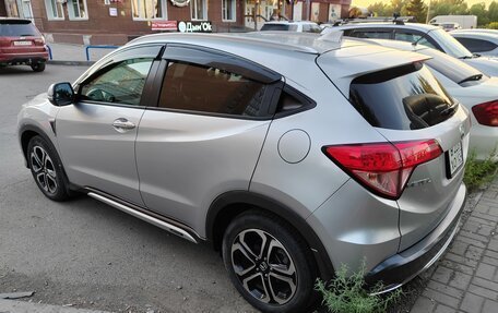 Honda Vezel, 2015 год, 1 810 000 рублей, 5 фотография