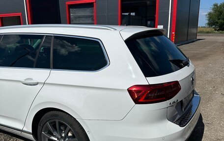 Volkswagen Passat B8 рестайлинг, 2016 год, 1 650 000 рублей, 4 фотография