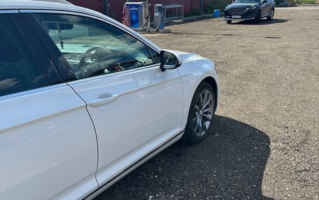 Volkswagen Passat B8 рестайлинг, 2016 год, 1 650 000 рублей, 3 фотография