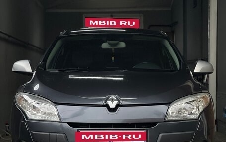 Renault Megane III, 2010 год, 750 000 рублей, 10 фотография