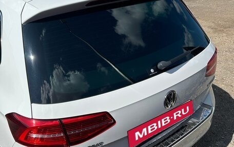 Volkswagen Passat B8 рестайлинг, 2016 год, 1 650 000 рублей, 15 фотография