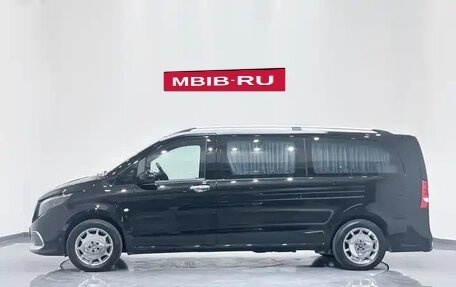 Mercedes-Benz Vito, 2022 год, 3 800 000 рублей, 8 фотография