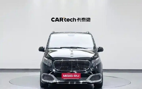 Mercedes-Benz Vito, 2022 год, 3 800 000 рублей, 2 фотография