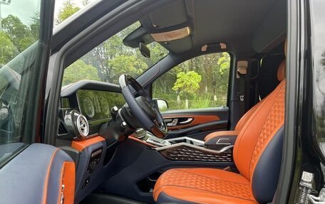 Mercedes-Benz Vito, 2022 год, 3 800 000 рублей, 28 фотография