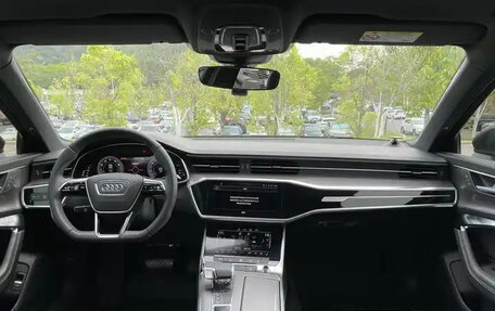 Audi A6, 2021 год, 3 100 000 рублей, 10 фотография