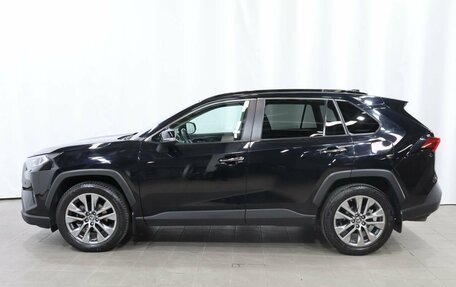 Toyota RAV4, 2021 год, 3 249 000 рублей, 8 фотография