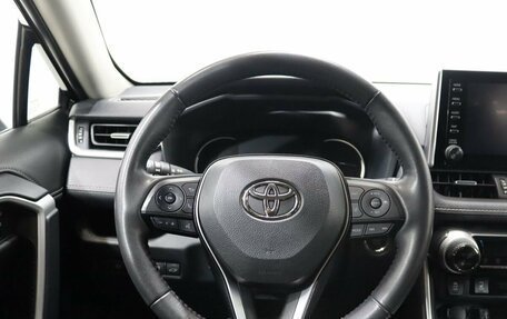 Toyota RAV4, 2021 год, 3 249 000 рублей, 12 фотография