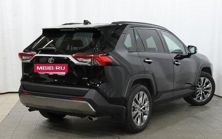 Toyota RAV4, 2021 год, 3 249 000 рублей, 4 фотография