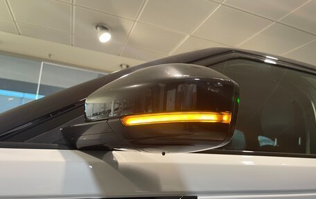 Land Rover Range Rover Velar I, 2017 год, 5 000 000 рублей, 10 фотография