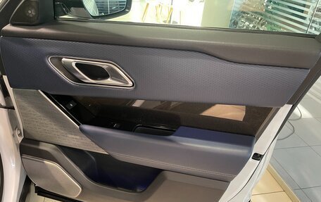 Land Rover Range Rover Velar I, 2017 год, 5 000 000 рублей, 18 фотография