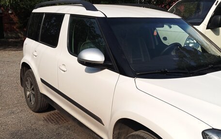 Skoda Yeti I рестайлинг, 2015 год, 1 380 000 рублей, 7 фотография