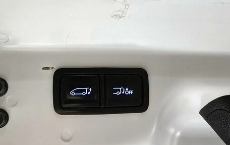 Hyundai Staria, 2022 год, 2 300 001 рублей, 14 фотография