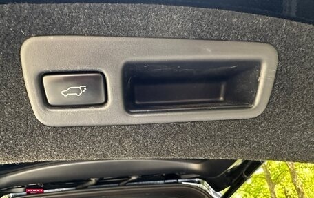 Toyota Harrier, 2015 год, 2 200 000 рублей, 12 фотография