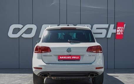 Volkswagen Touareg III, 2012 год, 2 100 000 рублей, 4 фотография
