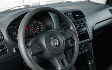 Volkswagen Polo VI (EU Market), 2012 год, 740 000 рублей, 11 фотография