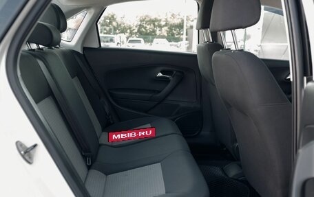 Volkswagen Polo VI (EU Market), 2012 год, 740 000 рублей, 18 фотография