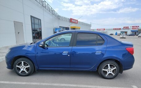 Renault Logan II, 2018 год, 820 000 рублей, 3 фотография