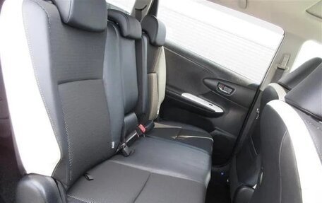 Toyota Wish II, 2016 год, 1 079 000 рублей, 19 фотография