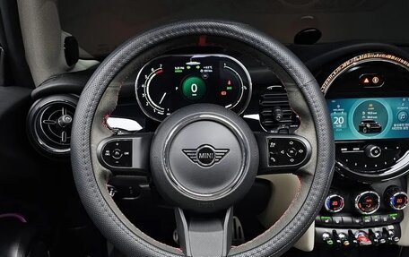 MINI Hatch, 2022 год, 2 208 000 рублей, 11 фотография