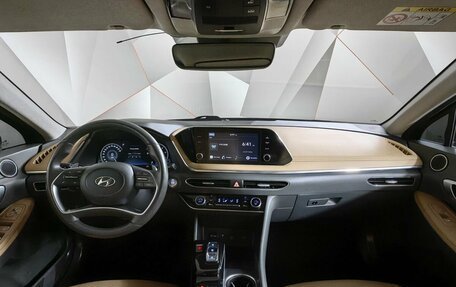 Hyundai Sonata VIII, 2021 год, 2 615 000 рублей, 12 фотография
