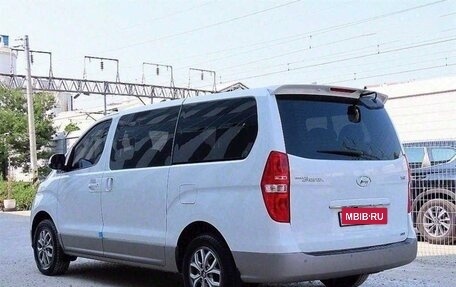 Hyundai Grand Starex Grand Starex I рестайлинг 2, 2020 год, 2 850 300 рублей, 2 фотография