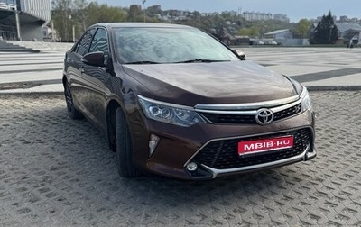 Toyota Camry, 2017 год, 2 370 000 рублей, 1 фотография