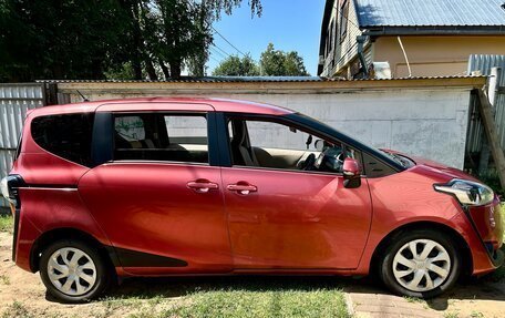 Toyota Sienta II, 2017 год, 1 450 000 рублей, 4 фотография