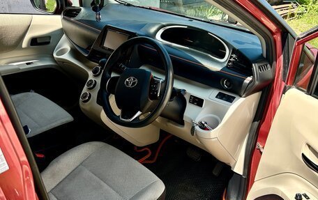 Toyota Sienta II, 2017 год, 1 450 000 рублей, 9 фотография