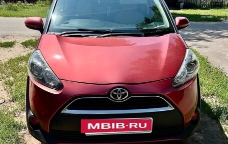 Toyota Sienta II, 2017 год, 1 450 000 рублей, 7 фотография