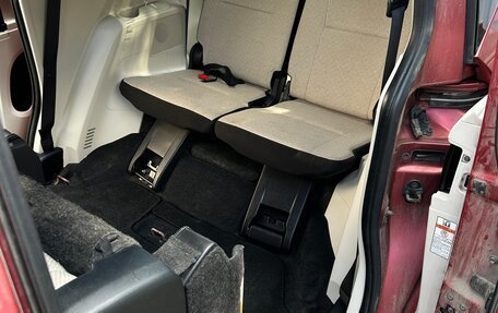 Toyota Sienta II, 2017 год, 1 450 000 рублей, 22 фотография