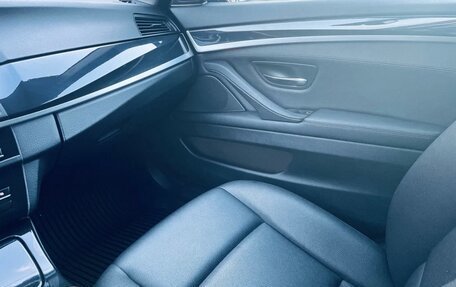 BMW 5 серия, 2016 год, 2 300 000 рублей, 11 фотография