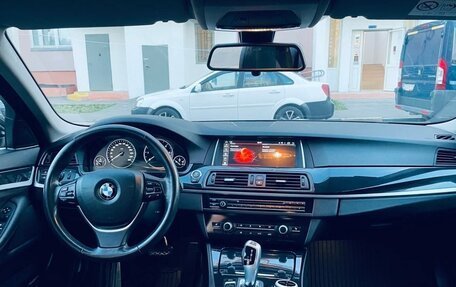 BMW 5 серия, 2016 год, 2 300 000 рублей, 8 фотография
