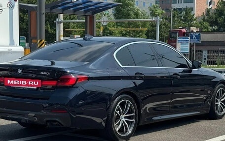 BMW 5 серия, 2021 год, 3 430 001 рублей, 2 фотография