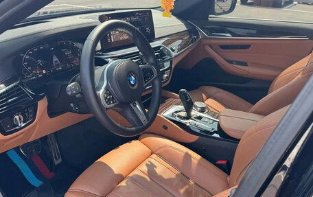 BMW 5 серия, 2021 год, 3 430 001 рублей, 6 фотография