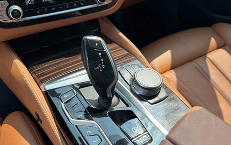 BMW 5 серия, 2021 год, 3 430 001 рублей, 9 фотография