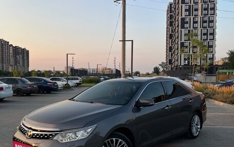 Toyota Camry, 2015 год, 1 700 000 рублей, 2 фотография