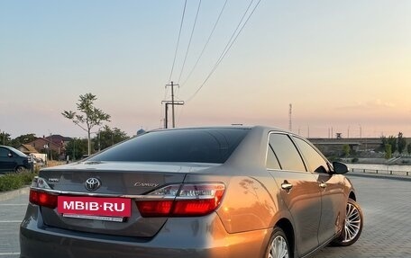 Toyota Camry, 2015 год, 1 700 000 рублей, 6 фотография