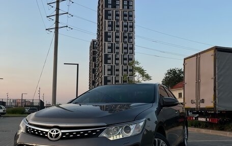 Toyota Camry, 2015 год, 1 700 000 рублей, 3 фотография