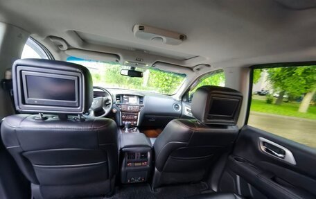 Nissan Pathfinder, 2015 год, 1 750 000 рублей, 8 фотография