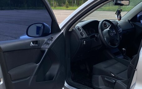 Volkswagen Tiguan I, 2011 год, 1 000 000 рублей, 8 фотография