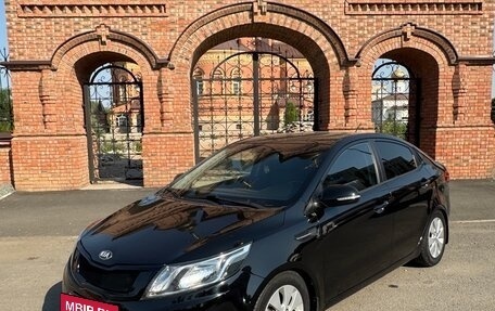 KIA Rio III рестайлинг, 2015 год, 1 050 000 рублей, 3 фотография