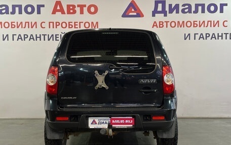 Chevrolet Niva I рестайлинг, 2018 год, 680 000 рублей, 4 фотография