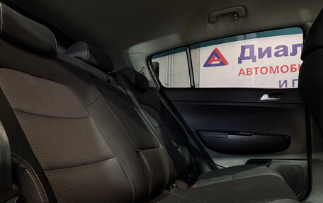 KIA Sportage IV рестайлинг, 2019 год, 2 100 000 рублей, 21 фотография
