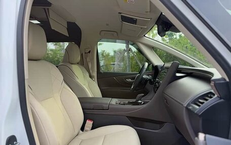 Toyota Alphard, 2024 год, 11 000 000 рублей, 6 фотография
