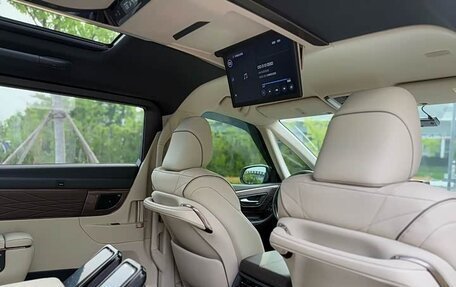 Toyota Alphard, 2024 год, 11 000 000 рублей, 8 фотография