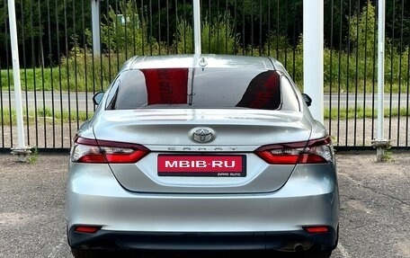 Toyota Camry, 2020 год, 2 249 000 рублей, 5 фотография